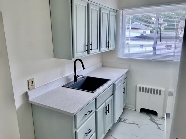 2422 Quatman Ave APT 1, Cincinnati, OH 45212