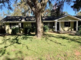 2111 Madeline Dr, Alexandria, LA 71301
