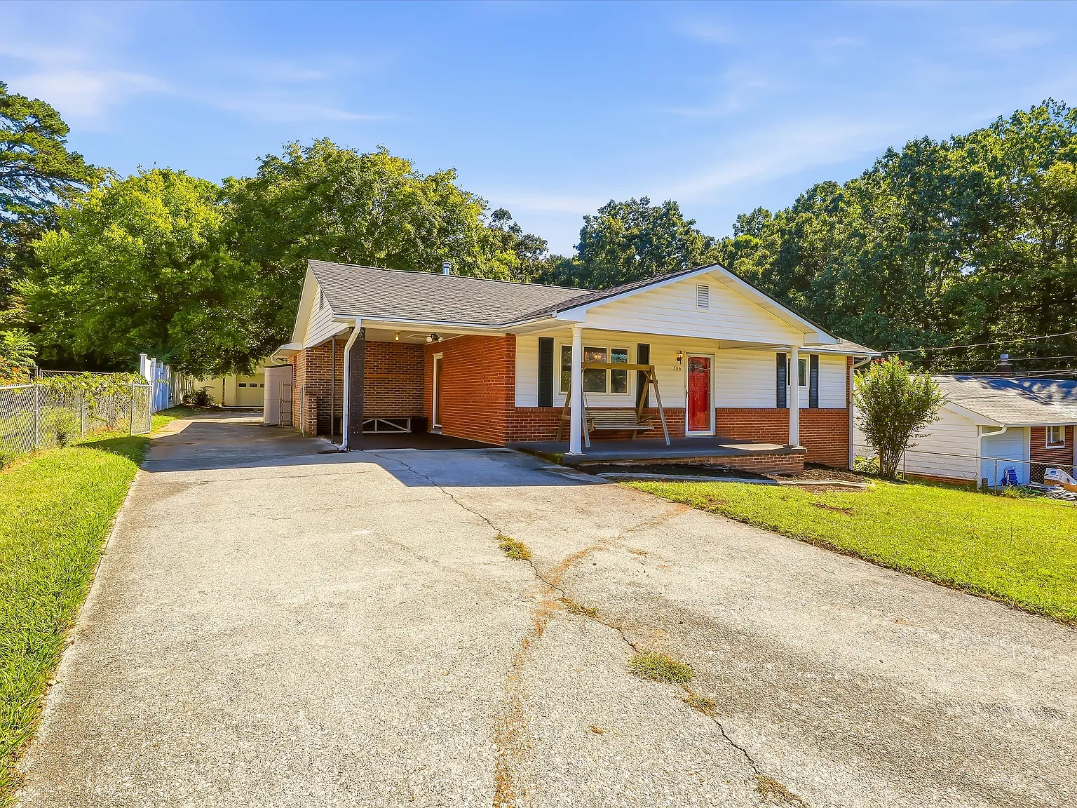 Gilliland Lane - 506 - 1 — Photo 3