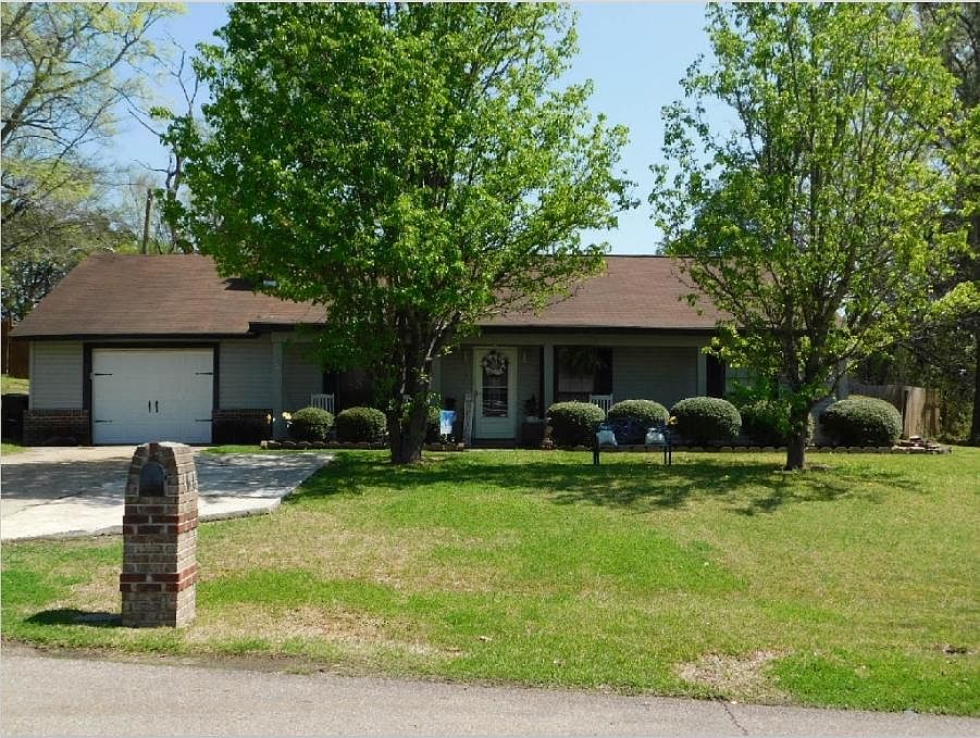1st image of 164 Eutaw Dr