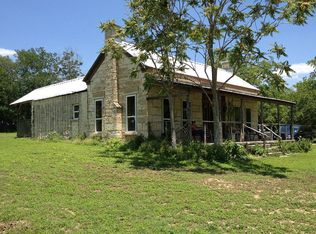1003 Maple St, Bandera, TX 78003