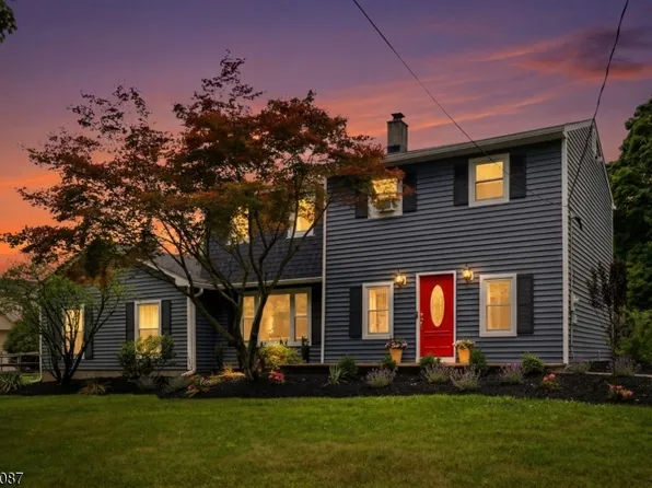 80 Reynolds Ave, Parsippany-Troy Hills Twp., NJ 07054
