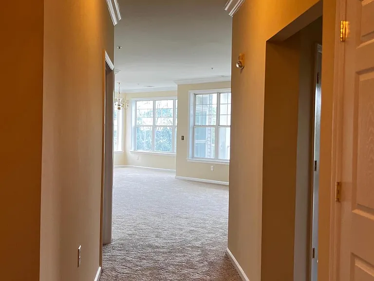 232 Masterson Ct — Photo 9