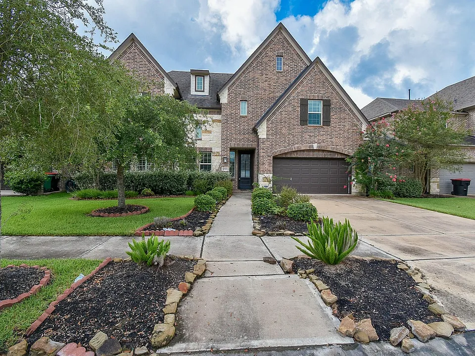 10106 Cypress Path
