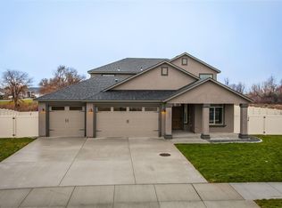 1414 Purple Sage St, Richland, WA 99352