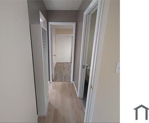 4th image of 265 N 8th St #1