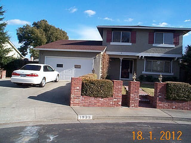 1st image of 1933 Tanglewood Ln