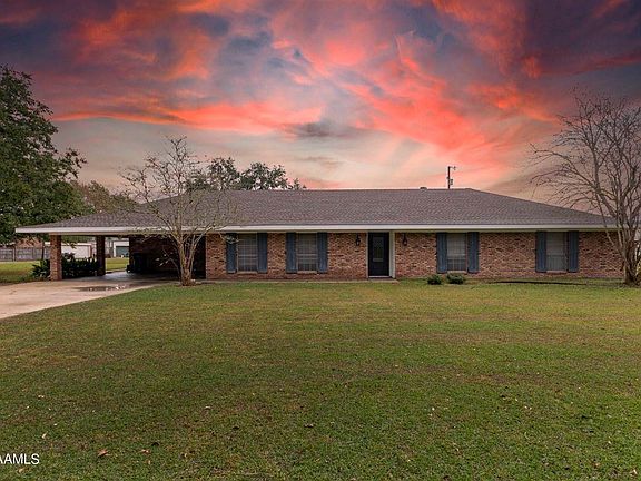 2nd image of 2217 Blue Haven Dr