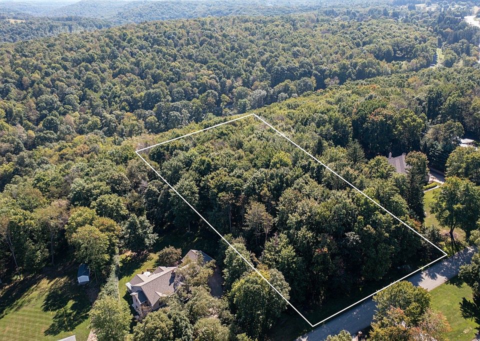 1st image of 117 Blackthorn Dr