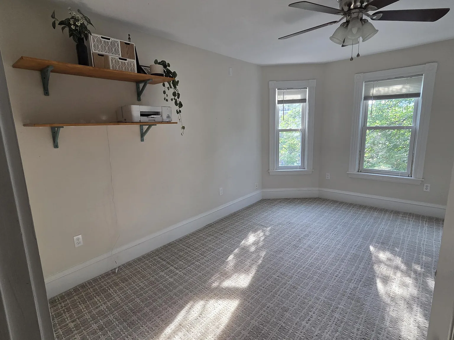 2 bed, 850 sqft, $1,500 — Photo 1