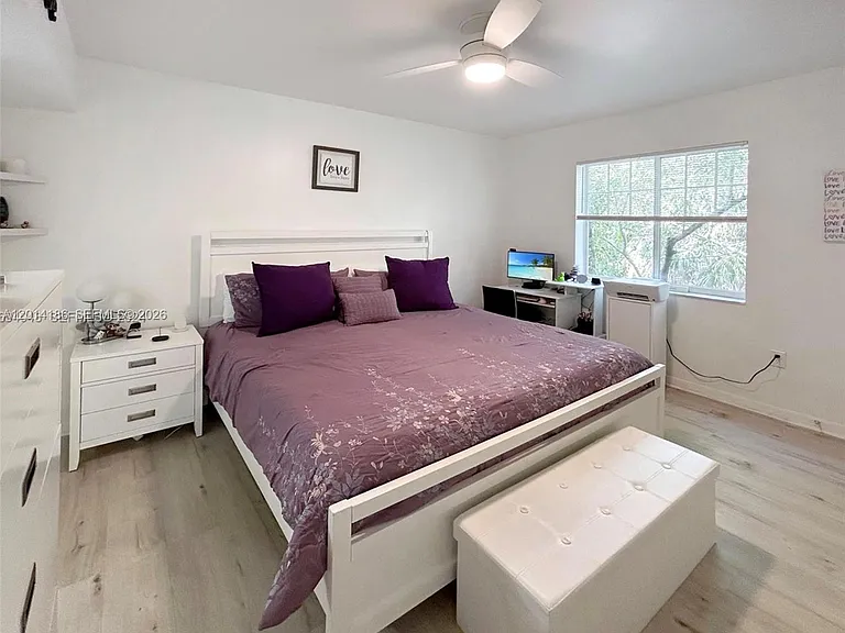 6533 Emerald Dunes Dr #208 — Photo 18