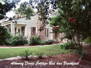 305 Main St, Eutaw, AL 35462