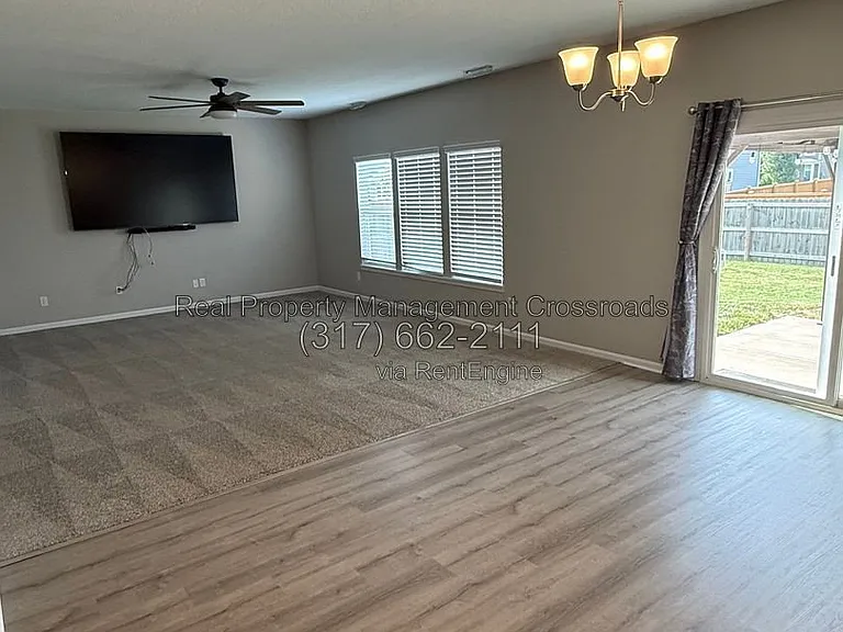 5509 W Woodhaven Dr — Photo 17