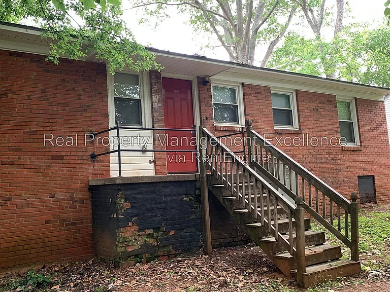410 Lamont St — Photo 23