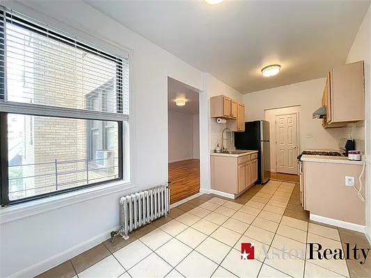 Rented by Astor Realty | media 66