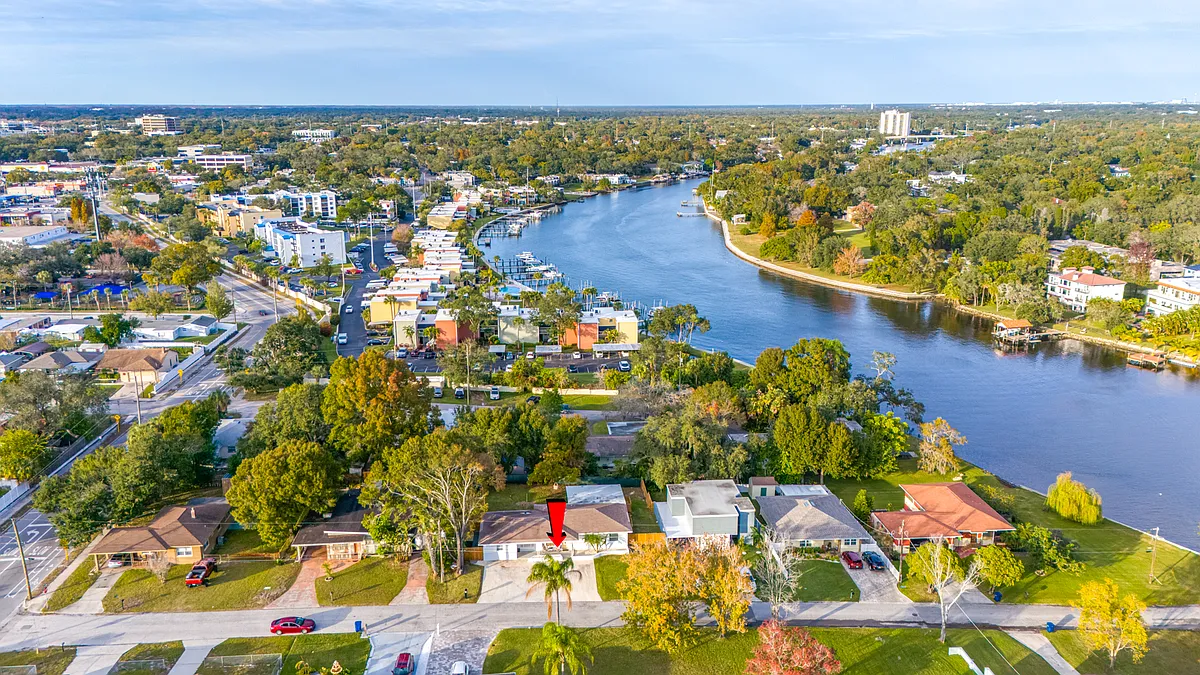 Aerial View - 2117 W Ivy St