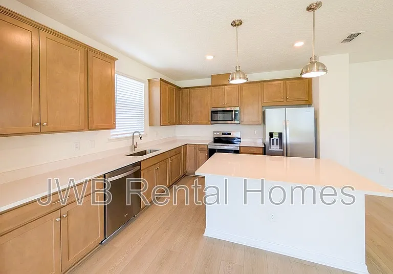 1865 Sue Meadow Ln — Photo 2