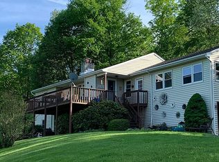 13 Obtuse Rd, Newtown, CT 06470