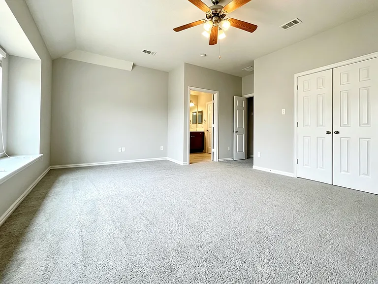 1713 Snow Owl Ct — Photo 17