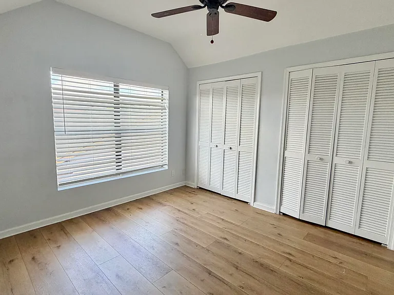 6048 Garrett St — Photo 39