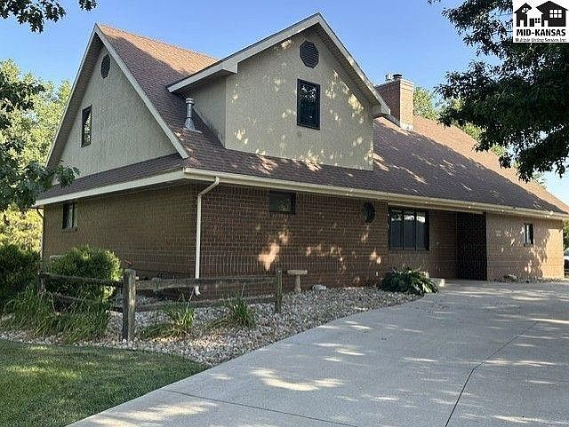 1st image of 3208 N Sandy Hollow Dr