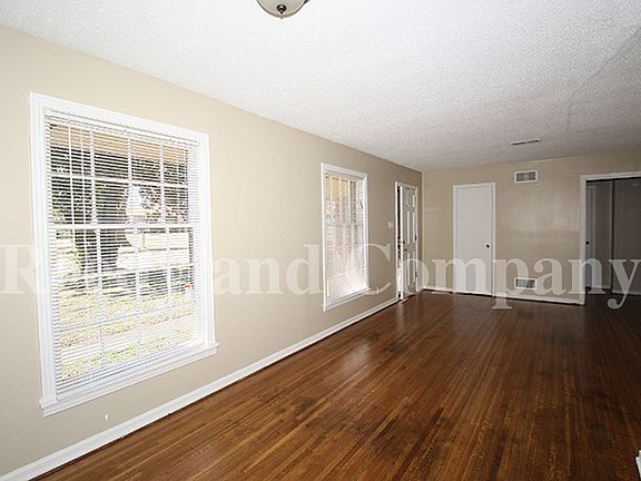 5th image of 1434 Bonnie Dr