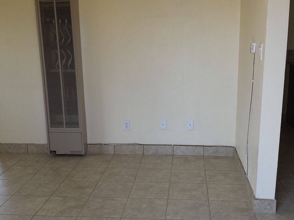 1st image of 3158 Del Mar Ave APT D