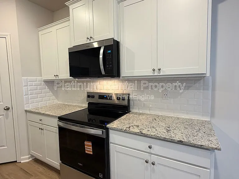 46 Rustin Rdg — Photo 9