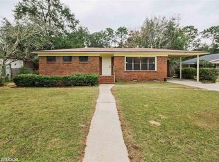 551 Chadwick St, Pensacola, FL 32503