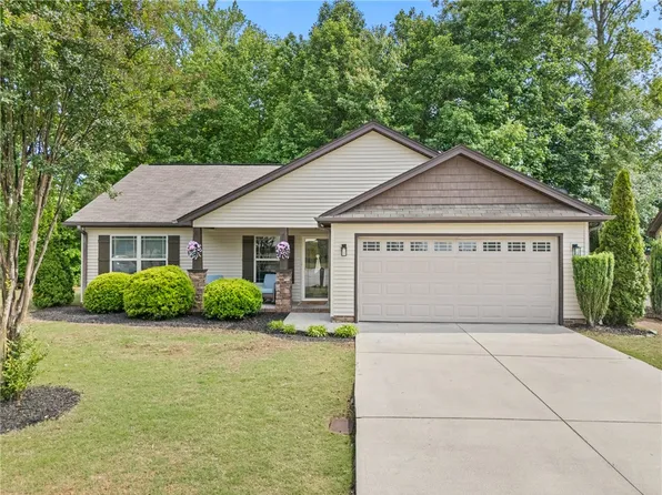 4 Vista Rose Ct, Anderson, SC 29621