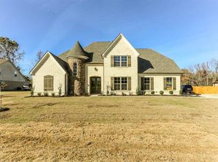 5131 Royston, Memphis, TN 38125