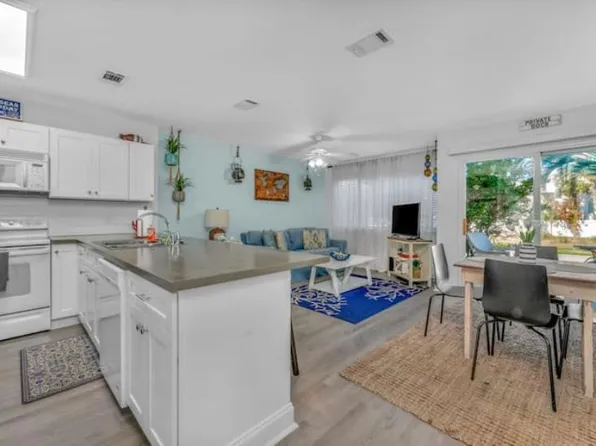 485 Gulf Shore Dr, Destin, FL 32541