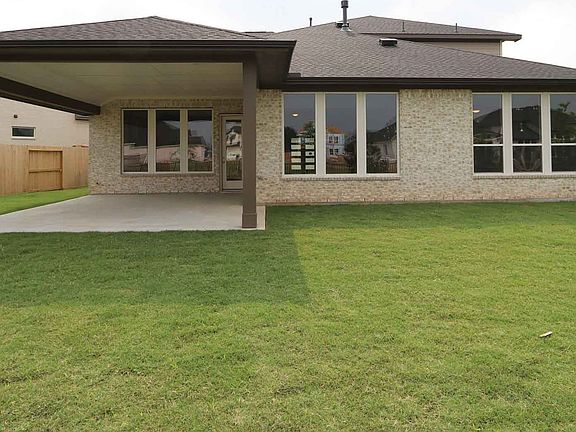 Avinger Outdoor Covered Living 7306 Pecan Brook Lane