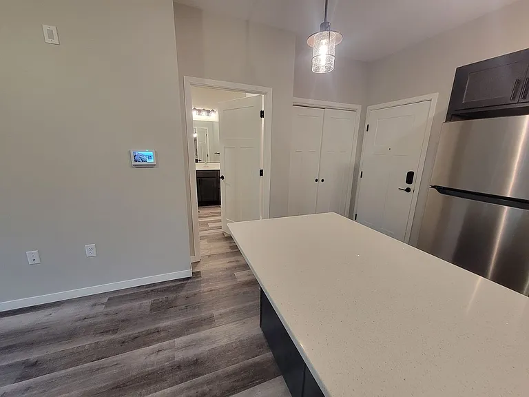 Northern Lights Apartments — Photo 21