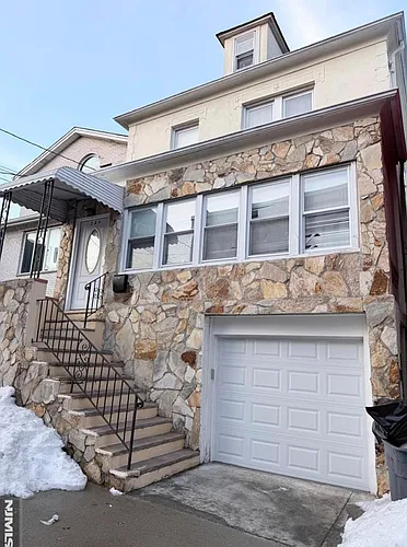 334 71st St Photo 1