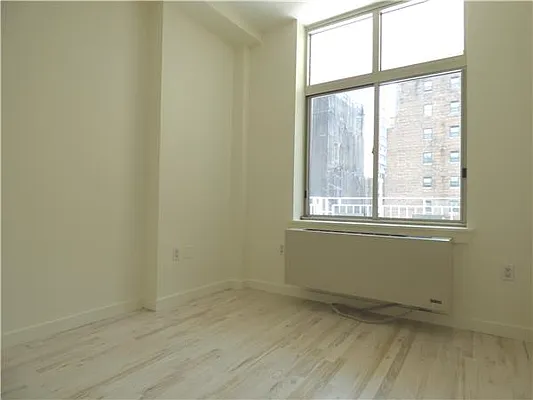 Rented by Akam Sales and Brokerage | media 10