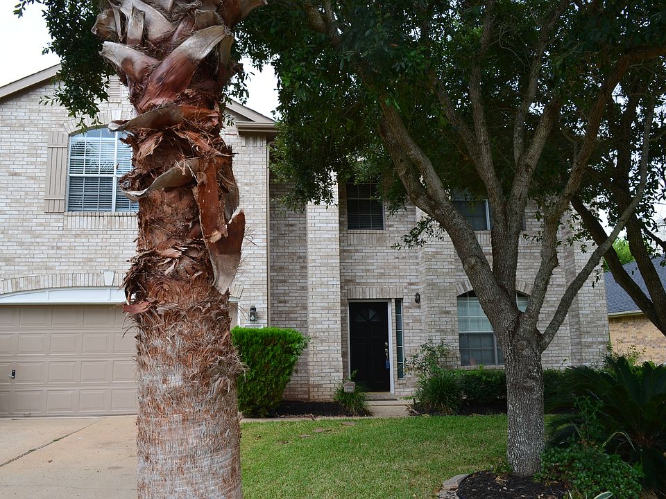 1st image of 2606 Willow Springs Ln