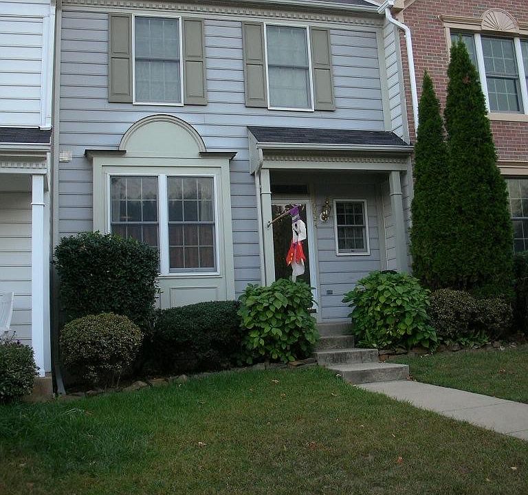 Welcome to Spectacular on 9394 Steeple Ct. - Howard Co. convenient to Ft. Meade