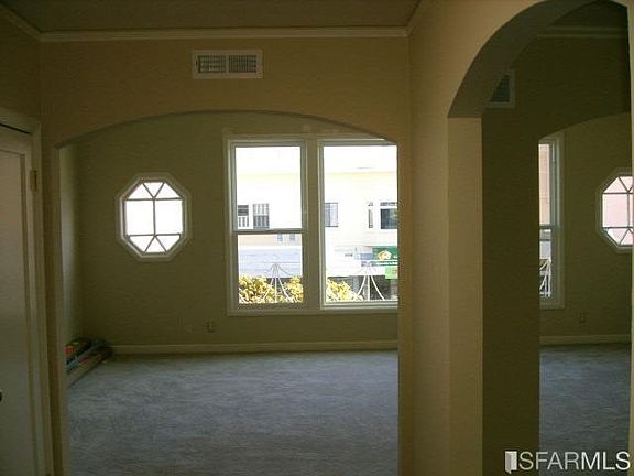 4th image of 966-968 Geneva Ave