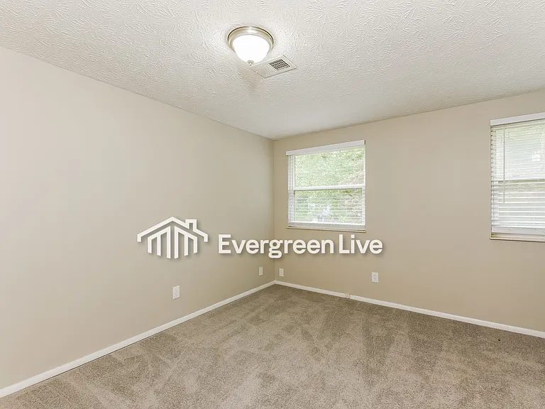 4806 White Oak Trl — Photo 15