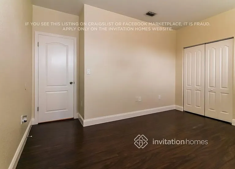 8723 NW 142nd Ln — Photo 12