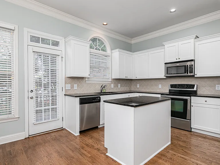 5258 Kershaw Ct SE #3 — Photo 12