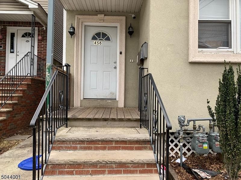 2nd image of 456 Marshall St