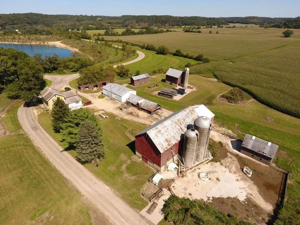 4264 North Birch Trail, Cross Plains, WI 53528