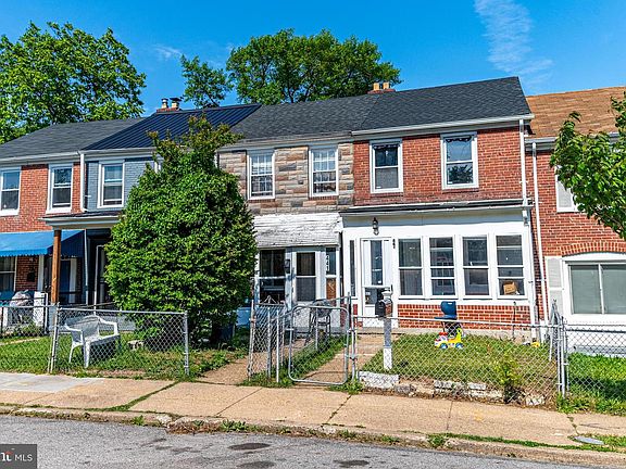 2nd image of 441 Roundview Rd