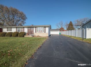 3127 Fiday Rd, Joliet, IL 60431