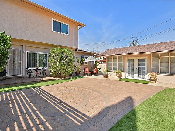 4th image of 4038 N Frijo Ave
