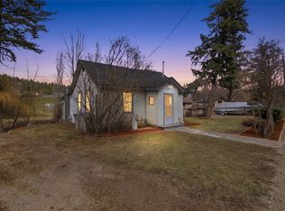 1915 Shumway Rd, Kamloops, BC V2C6T7