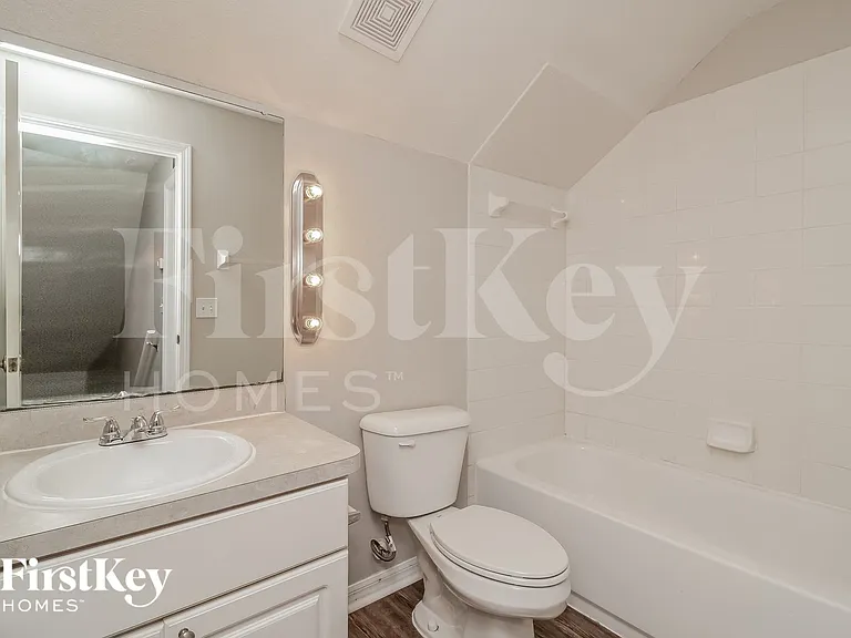 11135 Lakeside Vista Dr — Photo 13