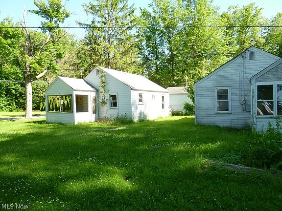5th image of 4967 Yale Dr